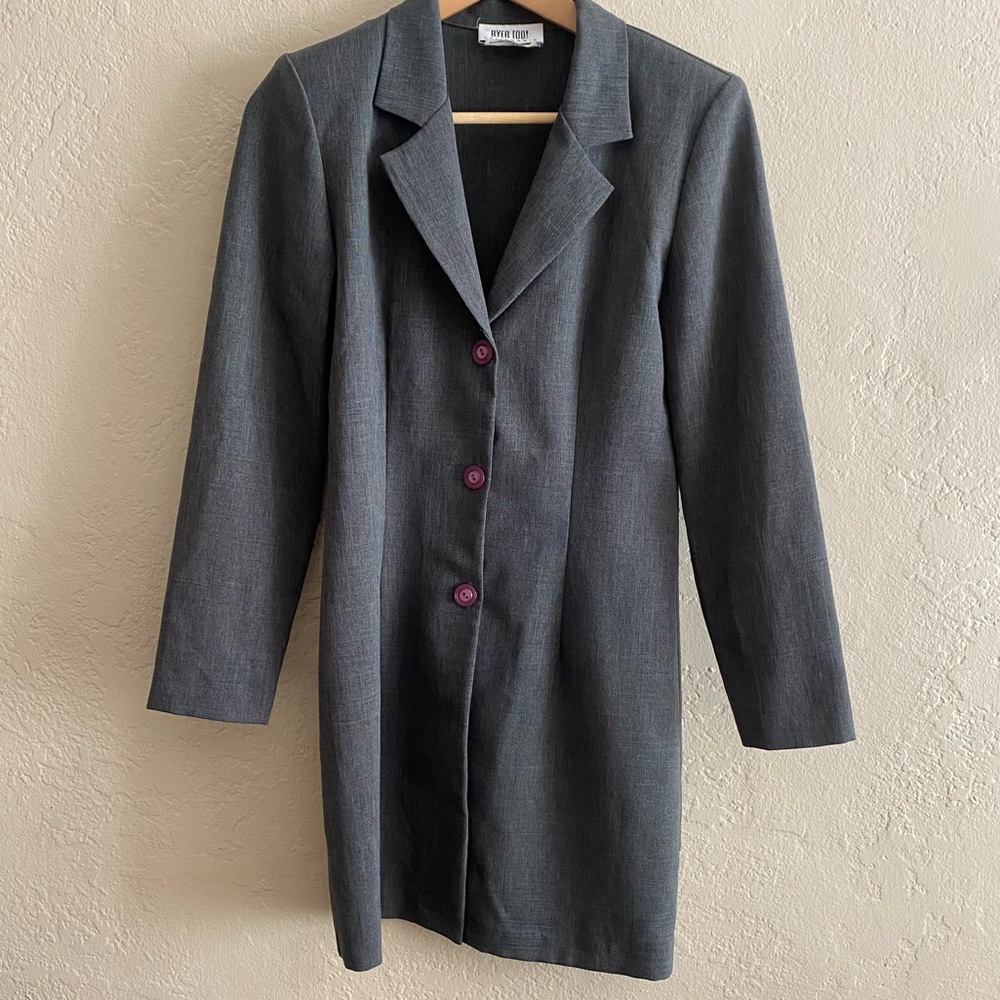 ☀️5/25☀️ BUYER TOO! gray Jrs Vintage Long Button Up Blazer Suit Jacket Size 3